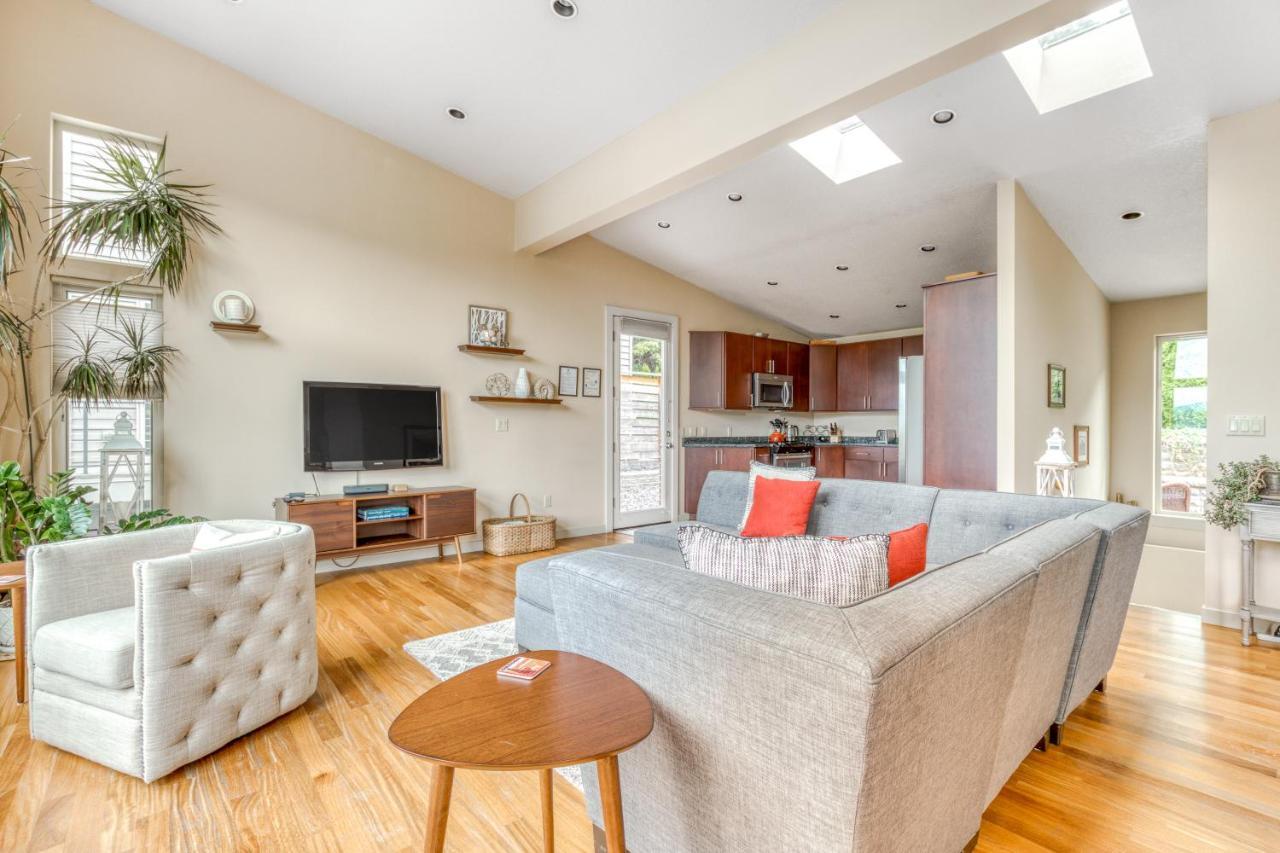Mt Adams River View House Худ-Ривер Экстерьер фото