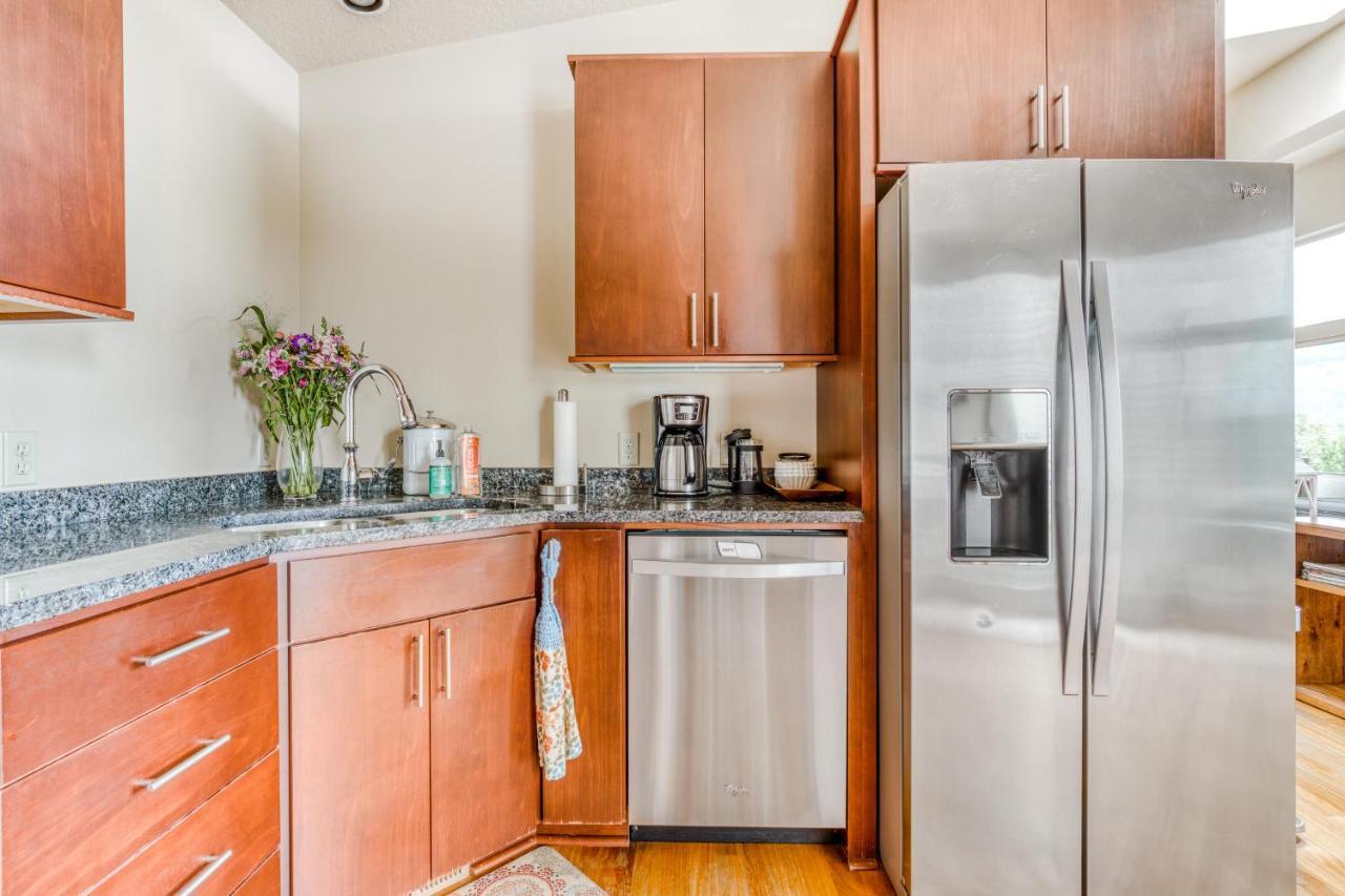 Mt Adams River View House Худ-Ривер Экстерьер фото