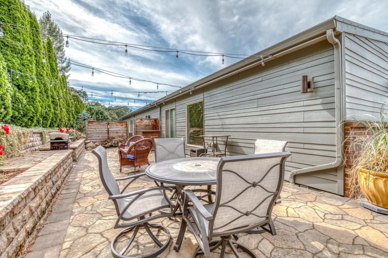 Mt Adams River View House Худ-Ривер Экстерьер фото