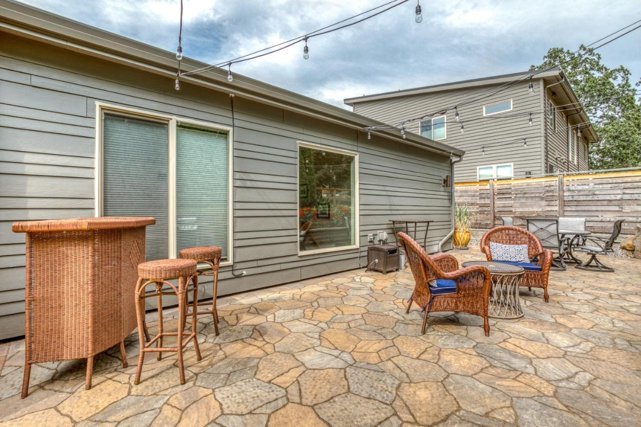 Mt Adams River View House Худ-Ривер Экстерьер фото